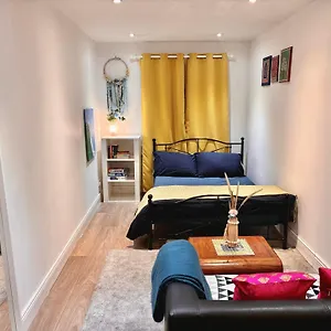 Liffey Valley Homestay Dublin